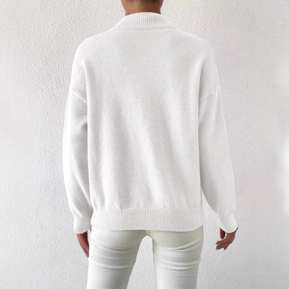 Women’s Knitted Pullover Sweater with Long Sleeves